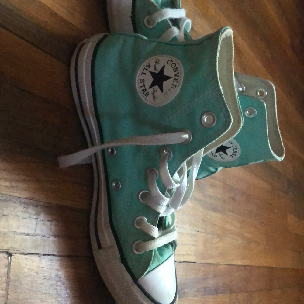 Converse